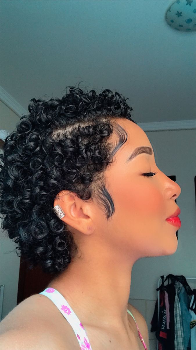 short hairstyle for black women