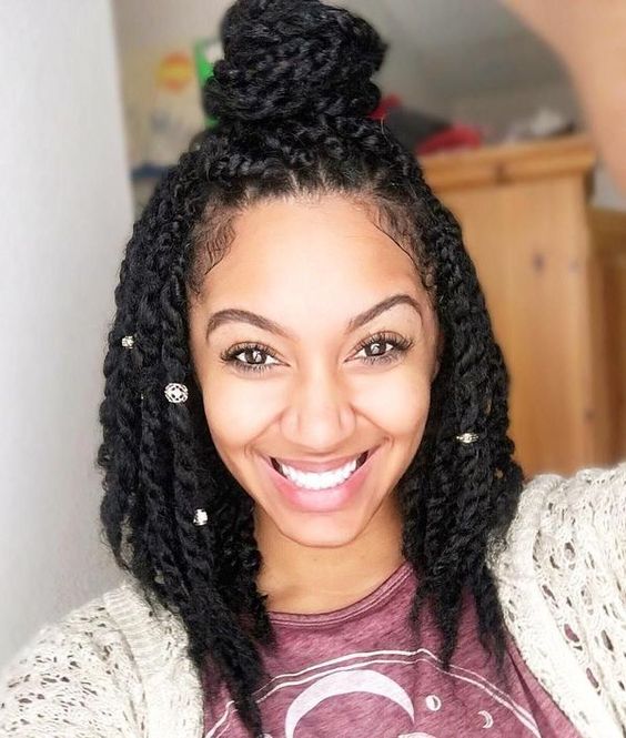 35 Short Senegalese Twist Braids [NHP Crochet Hairstyle Ideas]