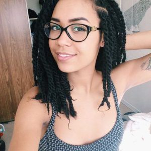 I love the short Senegalese twist braids, a very funky, chic look for the natural with personality! Click to see more: