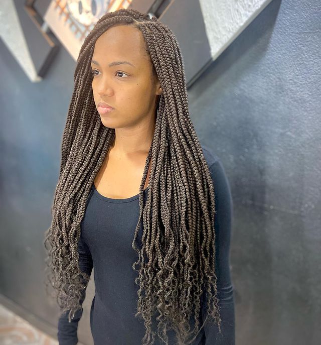 Jumbo Box Braid w/ curly loose ends Hairstyles for Black Women... Large and long.cute and neat black braid hairstyles for girls kids, updos for black braided hair , box braids hairstyles