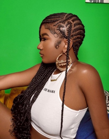 Cute very long Lemonade braids styles on pretty black woman. Lemonade braids.