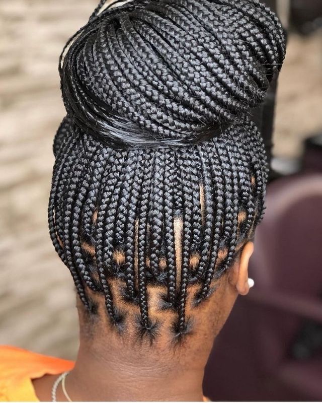 Medium Box Braid Hairstyles for Black Women. Short, medium, long knotless box braids hairstyles gallery. How to do box braids... Updo bun Medium box braids.