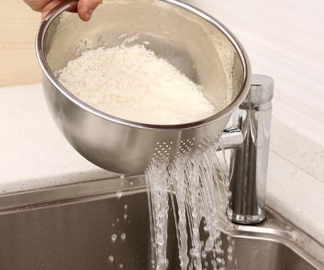 does-rice-water-dry-your-hair-out strain-rice-made-my-hair-dry-starch.jpg