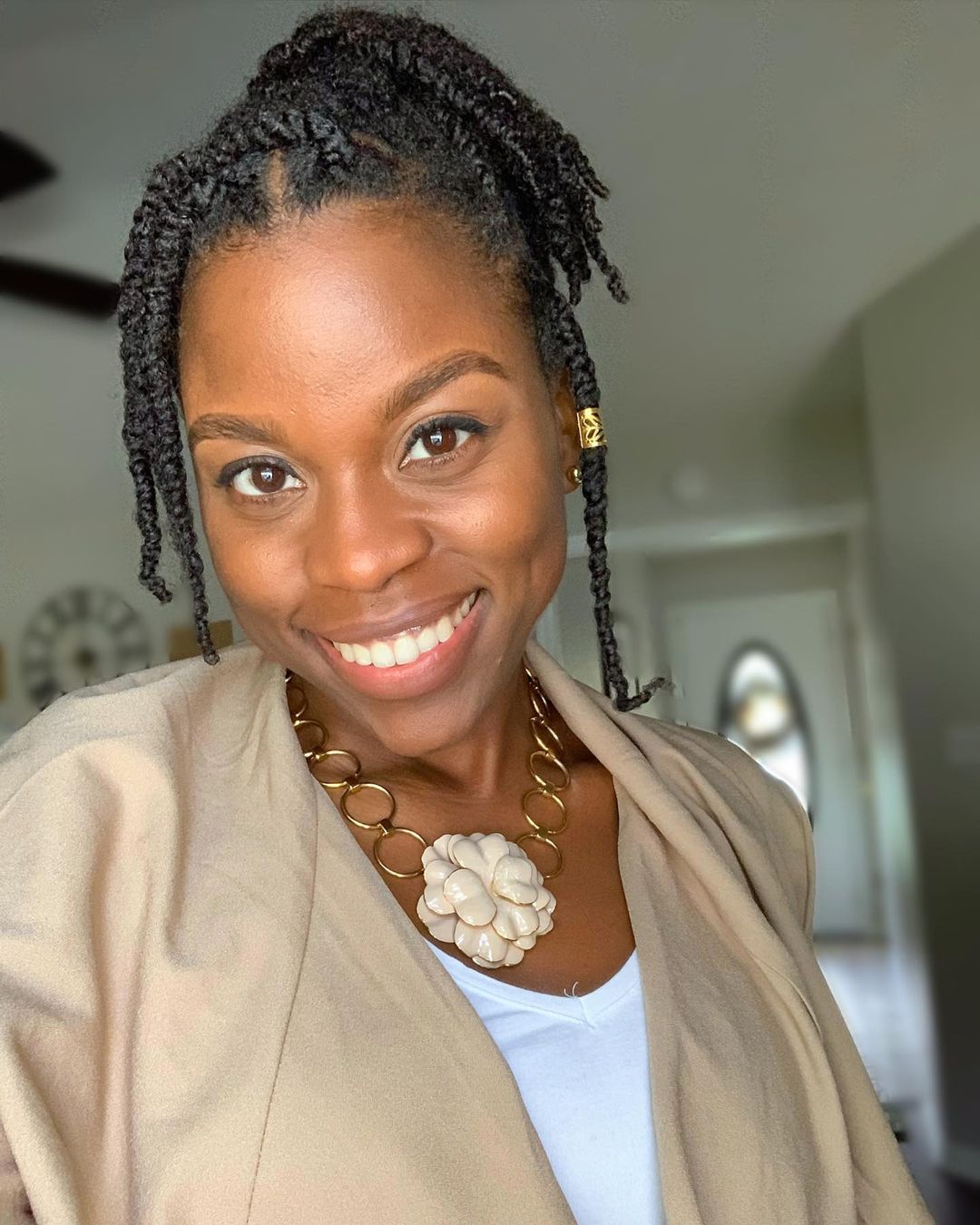 27 Twist Hairstyles - Natural & with Extensions! 27 Twist Hairstyles - Natural & with Extensions!