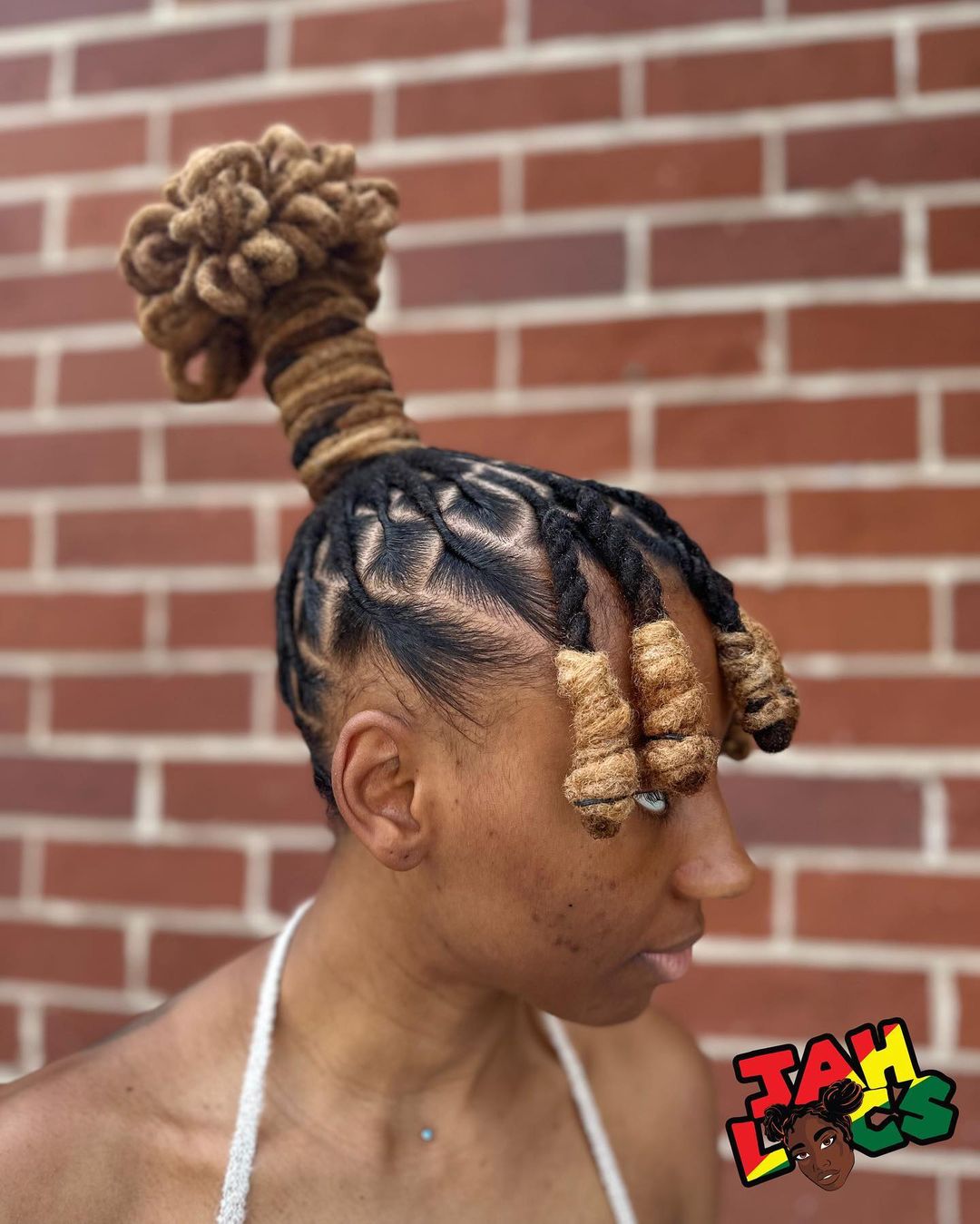 female dreadlocks styles