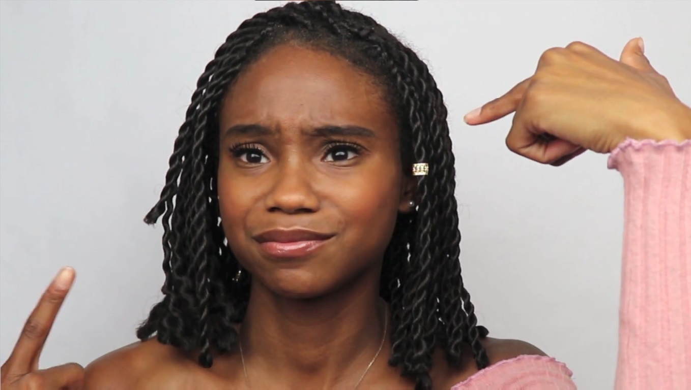 YES!!! I love to see the hair accessories add that extra bit of flair to short Senegalese twist for short hair, it's #BlackGirlMagic at its fullest.