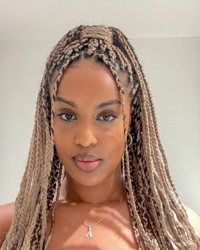 medium Box braid hairstyles for black women protective styles for natural hair braids. latest hairstyle wedding hairstyles easy, quick. Updo medium length to short hair, elegant knotless box braids