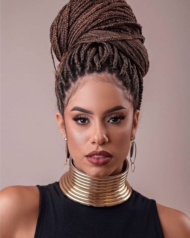 Box Braid Hairstyles for Black Women & Girls. Short, medium, long knotless box braids hairstyles gallery. How to do box braids...