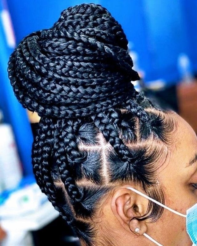 Box Braid Hairstyles for Black Women. Short, medium, long knotless box braids hairstyles gallery. How to do box braids... Updo bun